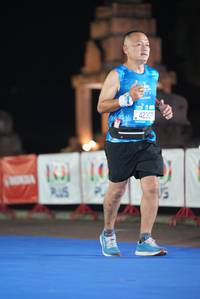 BIB: 42307
                            <button type="button" onclick="openModal(19767176)" class="btn btn-primary btn-sm float-right btn-popup" data-toggle="modal" data-target=".modal-high-quality">
                        <i class="fas fa-shopping-cart"></i> Add to Cart
                    </button>
                                            <button type="button" onclick="isThisMe(19767176, true)" class="btn btn-success btn-sm float-right btn-popup btn-isme hidden" data-toggle="tooltip" data-placement="bottom" title="นี่คือรูปของคุณใช่ไหม คลิกที่นี่เพื่อเอาเข้าอัลบั้ม">
                        <i class="fas fa-plus"></i> Add to album
                    </button>
                    <button type="button" onclick="isThisMe(19767176, false)" class="btn btn-warning btn-sm float-right btn-popup btn-isnotme hidden">
                        <i class="fas fa-ban"></i> Remove from album
                    </button>